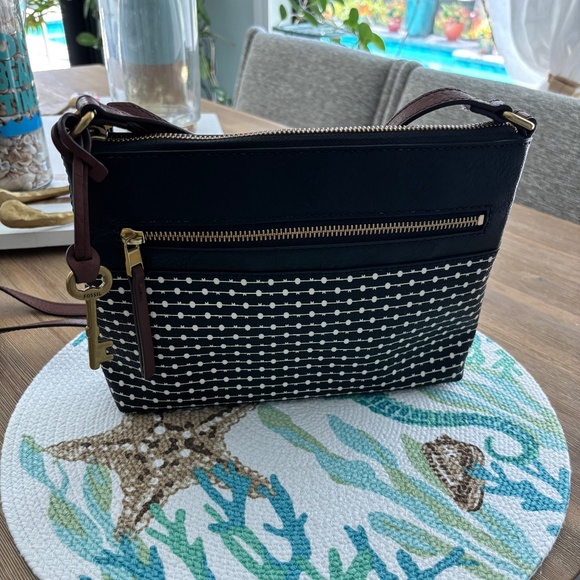 NWT Fossil Fiona Black Stripe Crossbody Bag - Picture 5 of 12